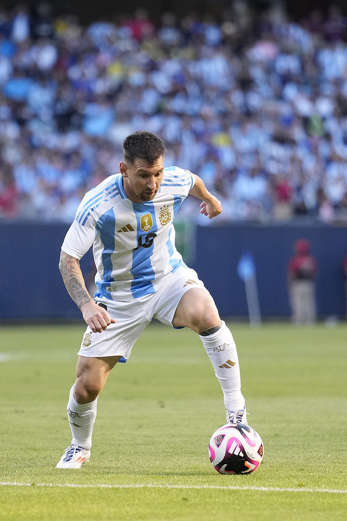 当年真追求过姚明？赵蕊蕊：啥时候的事？这锅我背了多少年了（被指当年追求姚明？赵蕊蕊发声：哪来的事，这口锅我背了多年）