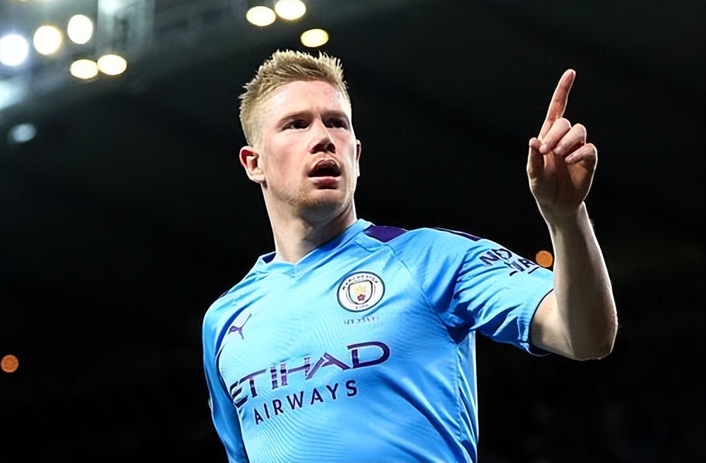 中超历年冠军回顾：深圳健力宝夺元年冠军，海港完成三连冠（回望中超历届冠军：深圳健力宝问鼎元年，海港成就三连冠）