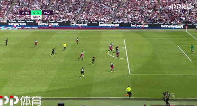 意足协主席：为世界杯附加赛推迟或暂停意甲并非可行选项（意大利足协主席：为世界杯附加赛推迟或中止意甲不现实）