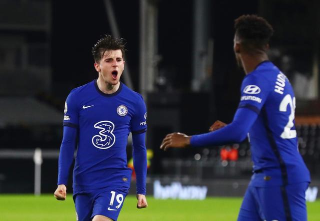 科贝：哈维现身巴萨主席候选人丰特的竞选活动，公开表明立场（科贝：哈维现身丰特的巴萨主席竞选活动，明确表态）