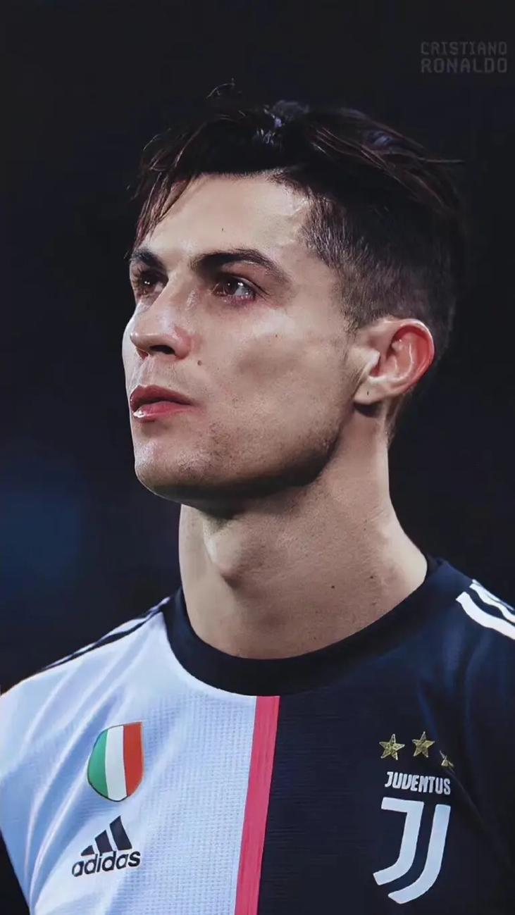 克罗地亚大名单：魔笛、格瓦领衔，科娃入选后又因伤退出（克罗地亚公布大名单：莫德里奇、格瓦迪奥尔领衔，科瓦契奇入选后伤退）