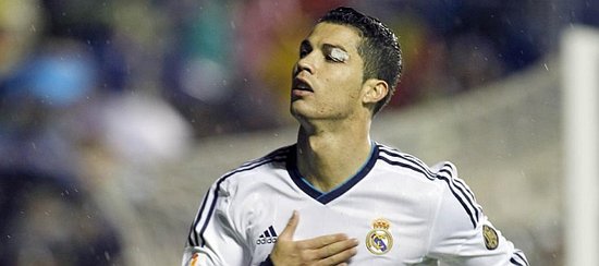 美洲杯新秀大放异彩（美洲杯新星闪耀赛场）