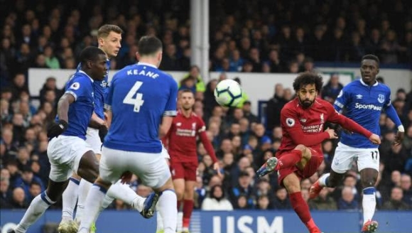 德科告丰特诽谤自己被驳回，调解无果后德科选择继续上诉（德科控告丰特诽谤遭驳回，调解失败后坚持上诉）