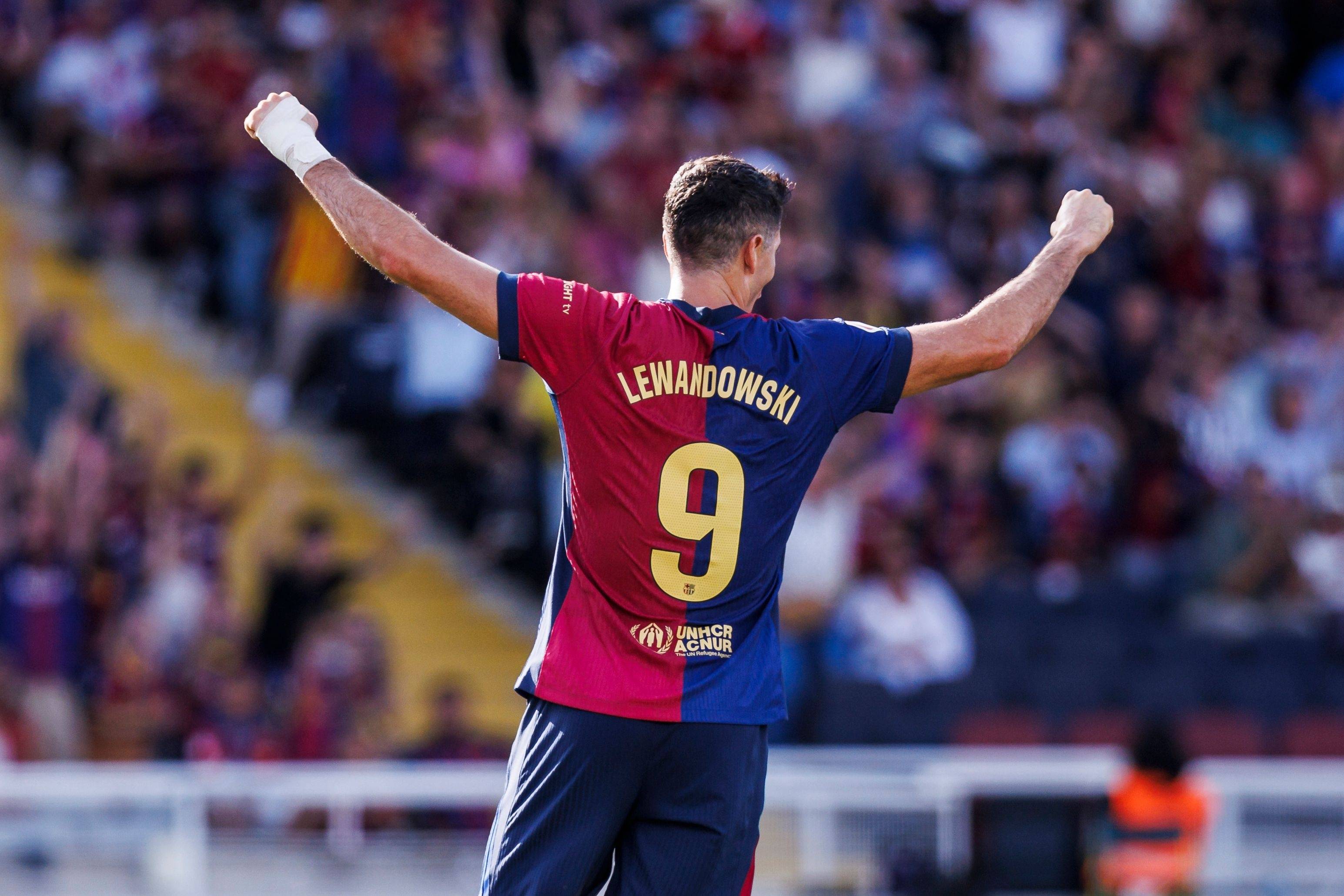 罗马诺：梅努可能在1月离开曼联，那不勒斯对租借他很感兴趣（罗马诺：梅努或将一月离队，那不勒斯有意租借）