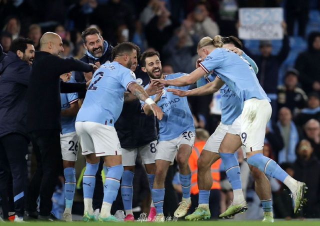 身体对抗硬得离谱（身体对抗强硬爆表）